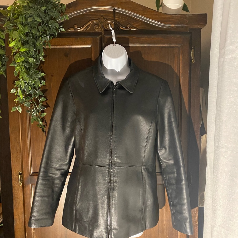 FAIRWEATHER Vintage Genuine Woman’s Leather Jacket - Sz M - EUC